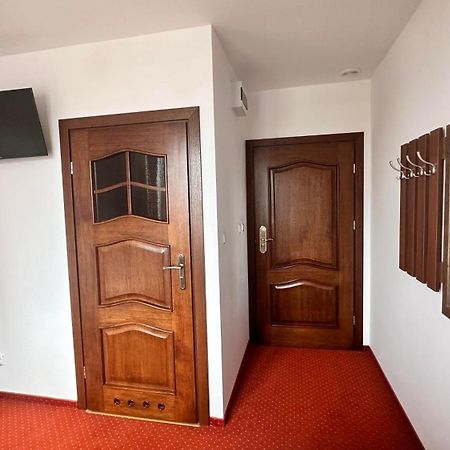 Hotel "Xavier" Lubycza Krolewska Luaran gambar
